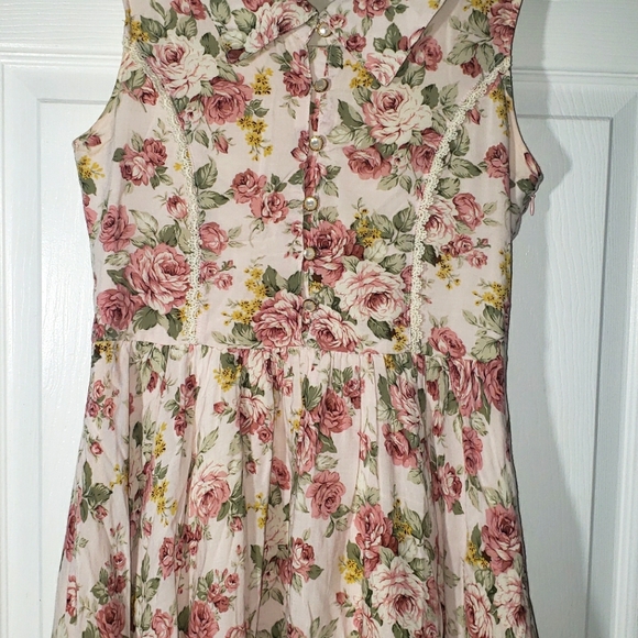 Gorgeous Liz Lisa floral kawaii summer dress - Picture 2 of 3